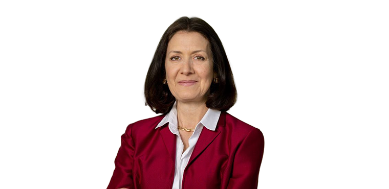 headshot of lara fuenmayor